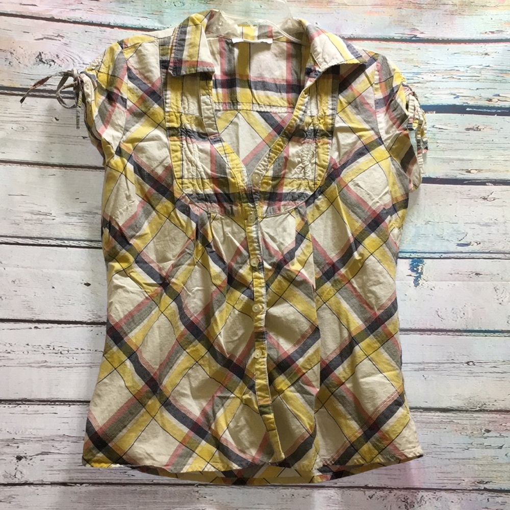 Charlotte Russe Button Down